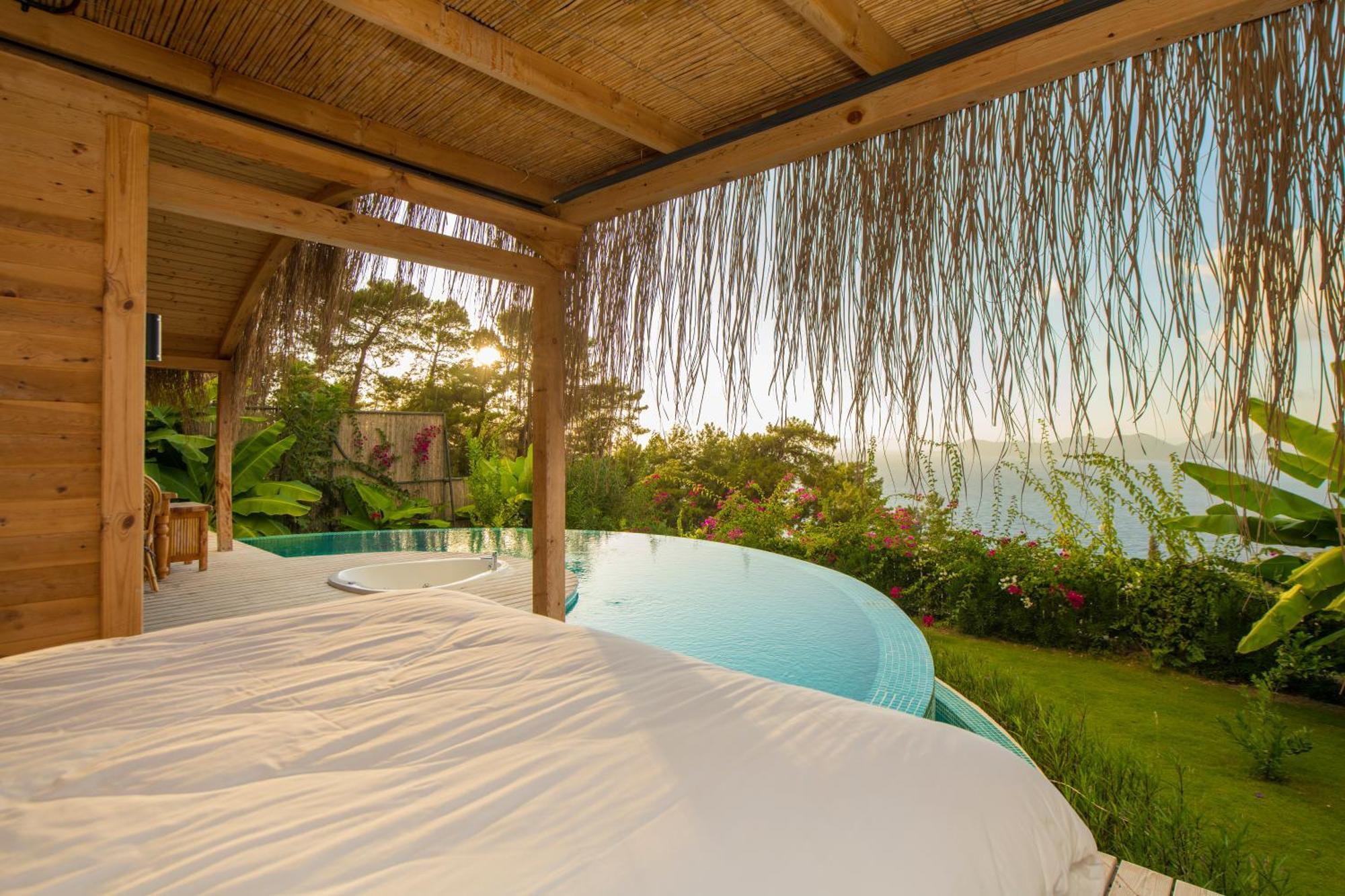 Seaview Faralya Hotel Bagian luar foto